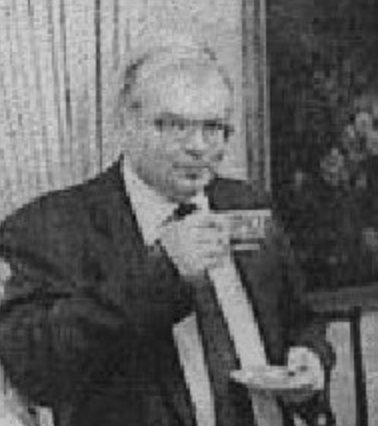 MIKE REYNOLDS• Set up MI6's counter-terrorism branch• MI6 Head of Station in Berlin• Founder & director at Hakluyt from 1998-2004• Apparently "a close friend" of SIR RICHARD DEARLOVE (fmr head of MI6 & fmr boss of CHRIS STEELE who has vouched for Steele's credibility)