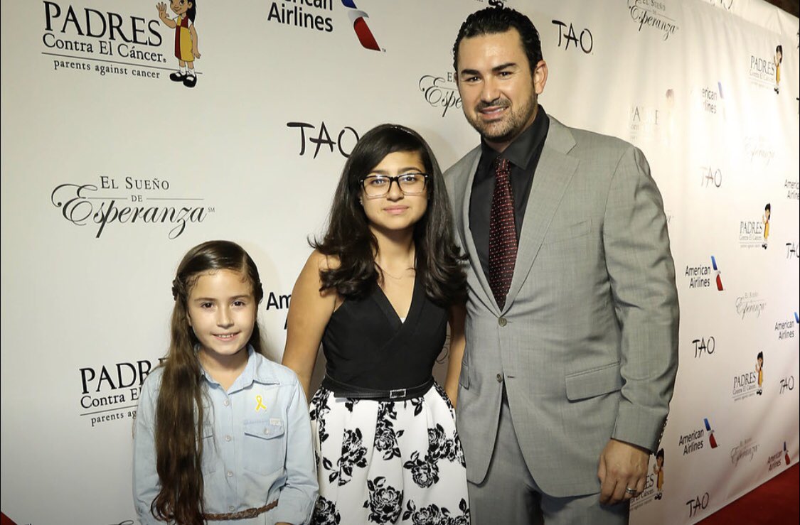 Happy birthday to our dear friend and Ambassador <a href="/Adrian_ElTitan/">Adrián González OLY</a> Thank you for always supporting our cause! #WeAreHOPE