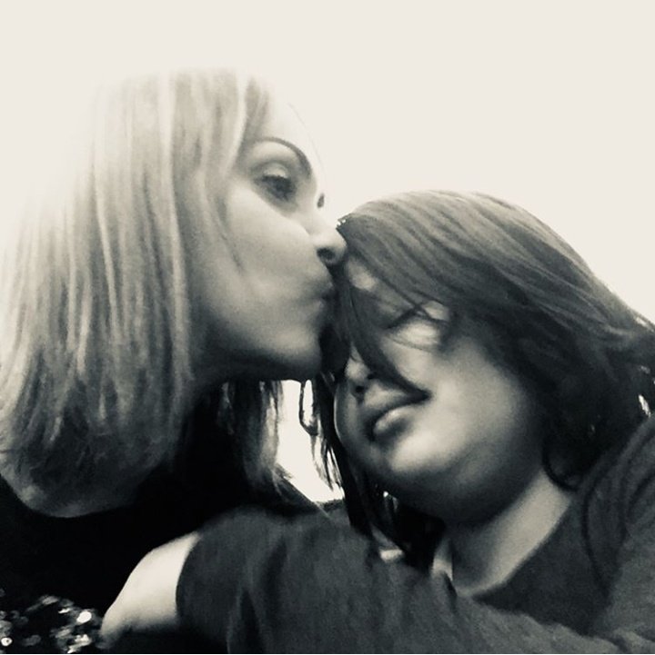 spanicpoderosa's tweet photo. @gabyspanic  #Gabo madre y hijo 😍😍 bendiciones de Dios y de la vida ❤️ saludessss Los quierooo 😁😌💋👐😘😈😭😭♡♡😉😉👀😎😎👌👌 sigan luchando como siempre hicieron...son los mejores 😌 Total 😎 https://t.co/2WByRrIdVD
