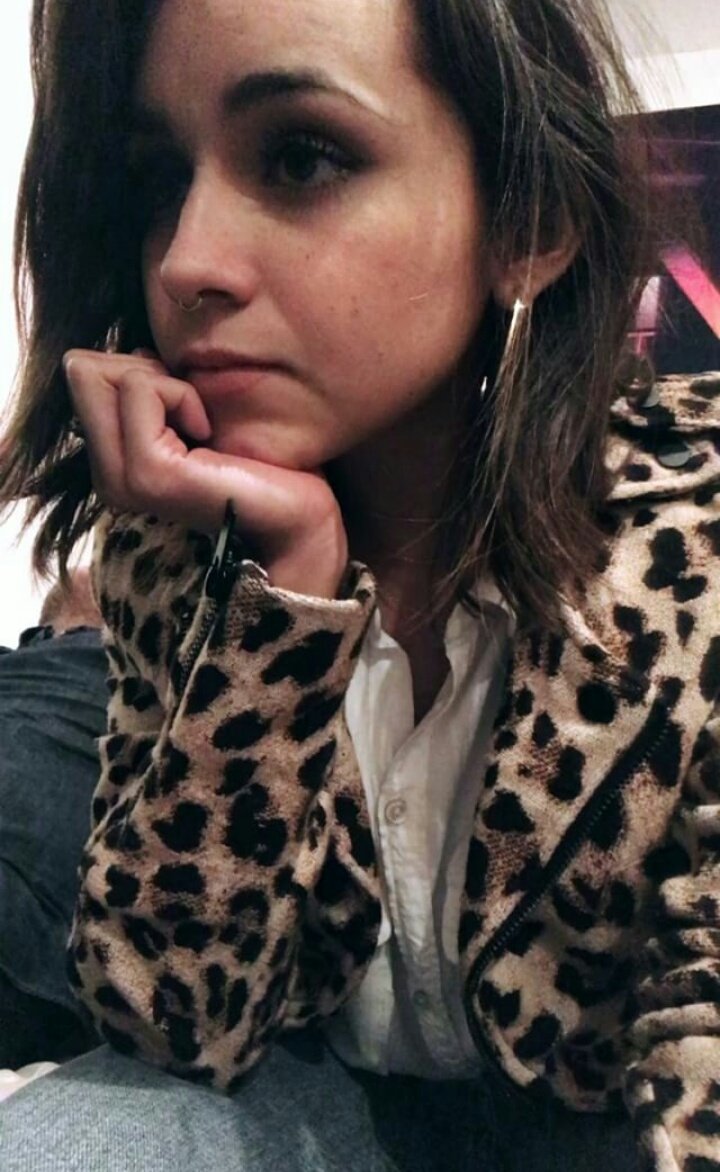 xMeldeMieIx's tweet image. Aquí viendo como te enamoradas de alguien más. 😪