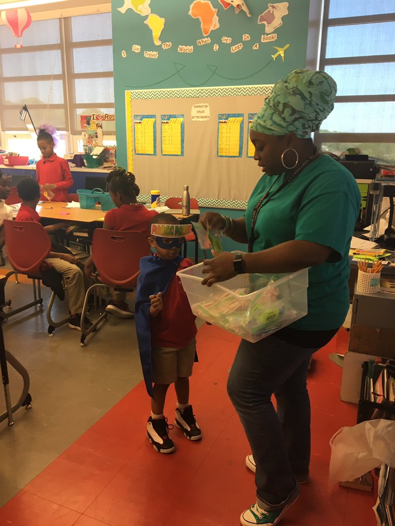 MissSOsborne's tweet photo. Fourth grade is so grateful for our buddy classroom and ready to rock that test tomorrow! Thanks @Saleem_G15 for showing the love. #parccpower #ward8rising https://t.co/n0fa6stVb4