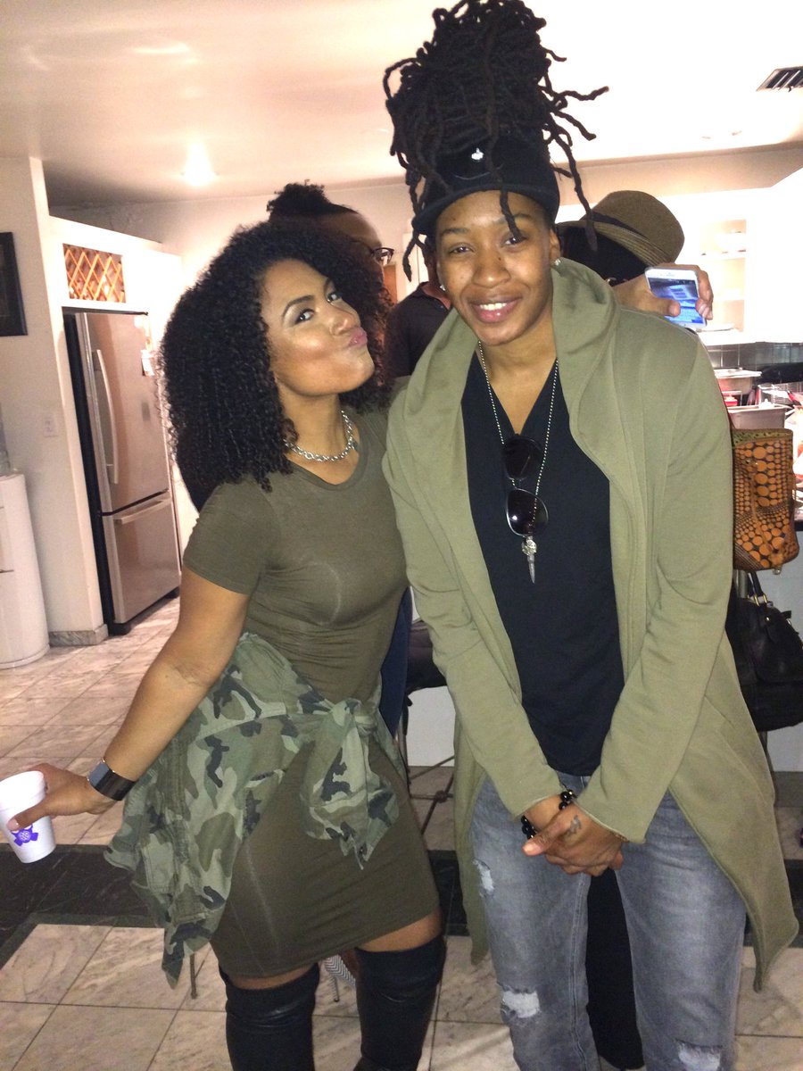 karenkddouglas's tweet photo. Congrats on your new chapter @FelishaMonet 🙏🏾😊❣️ https://t.co/IhV28PLYxh