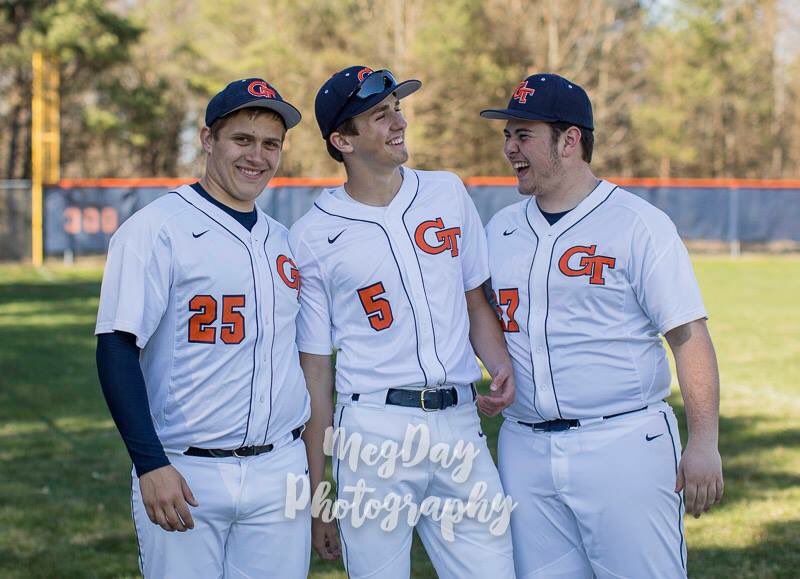 LoriannHarbaugh's tweet photo. Senior Boys of Spring enjoy their last season as high school athletes. #ClassOf2018 #SeniorFriends #GetmanAustinBlouin @TeamGobles @PeytonAustin3 @RileyGetman @Travis_Blouin27 https://t.co/eKn2lYGZAf