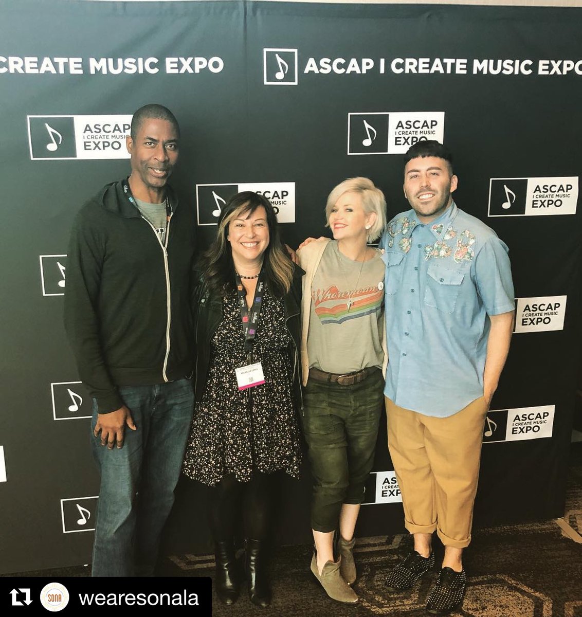 wearesona_'s tweet photo. Having the best time at the @ascapexpo this week! The SONA crew is manning our booth, selling #RoyaltyBeast tees & caps, talking to tons of songwriters about what we do and signed up 50 new members already! (Rookie-wrangling MVP @shellypeiken has hella skillz!)
#gettherateright https://t.co/LAJQa0OCSQ
