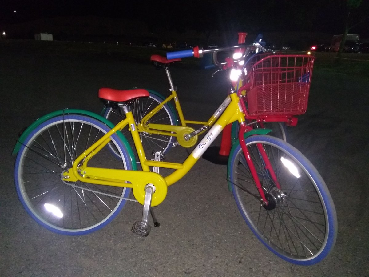 georgearwechu's tweet photo. one of my favourite time at Google I/O is navigating at the compus with the Google bikes...#io18 #googlebikes https://t.co/jBYikjfCgs