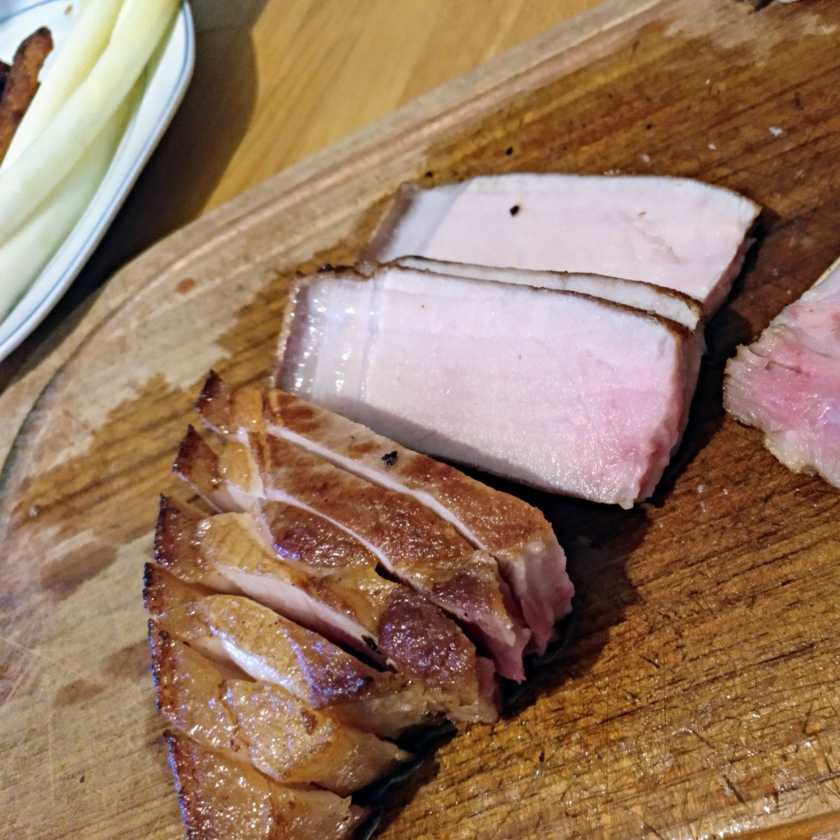 Kenji “I was born on Halloween realsies” LópezAlt on Twitter "Juicy sous vide pork chop. 135