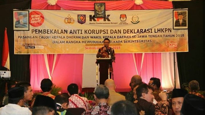 Hasil gambar untuk  Menteri Dalam Negeri Tjahjo Kumolo hadir di acara pembekalan anti korupsi di Semarang Jawa Tengah
