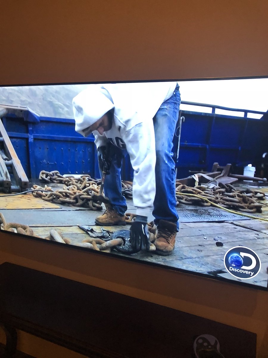 Zak_Bagans's tweet photo. Been on a Deadliest Catch marathon. Watchin my boy Captain @JakeVAnderson https://t.co/ZM9YoDJDU8