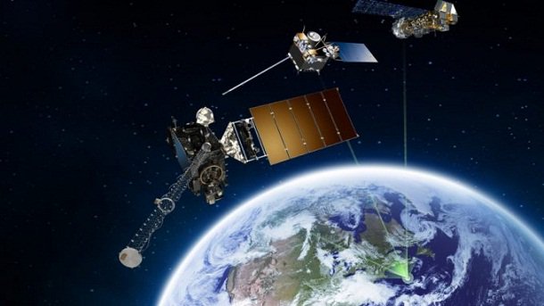 VehiclesTracker's tweet photo. Satellite Tracking Devices - https://t.co/RoPWPeELZf

#BoatTracker
#OutboardEngineTrackingDevice
#FleetSolutions https://t.co/HOoNwgFKSi