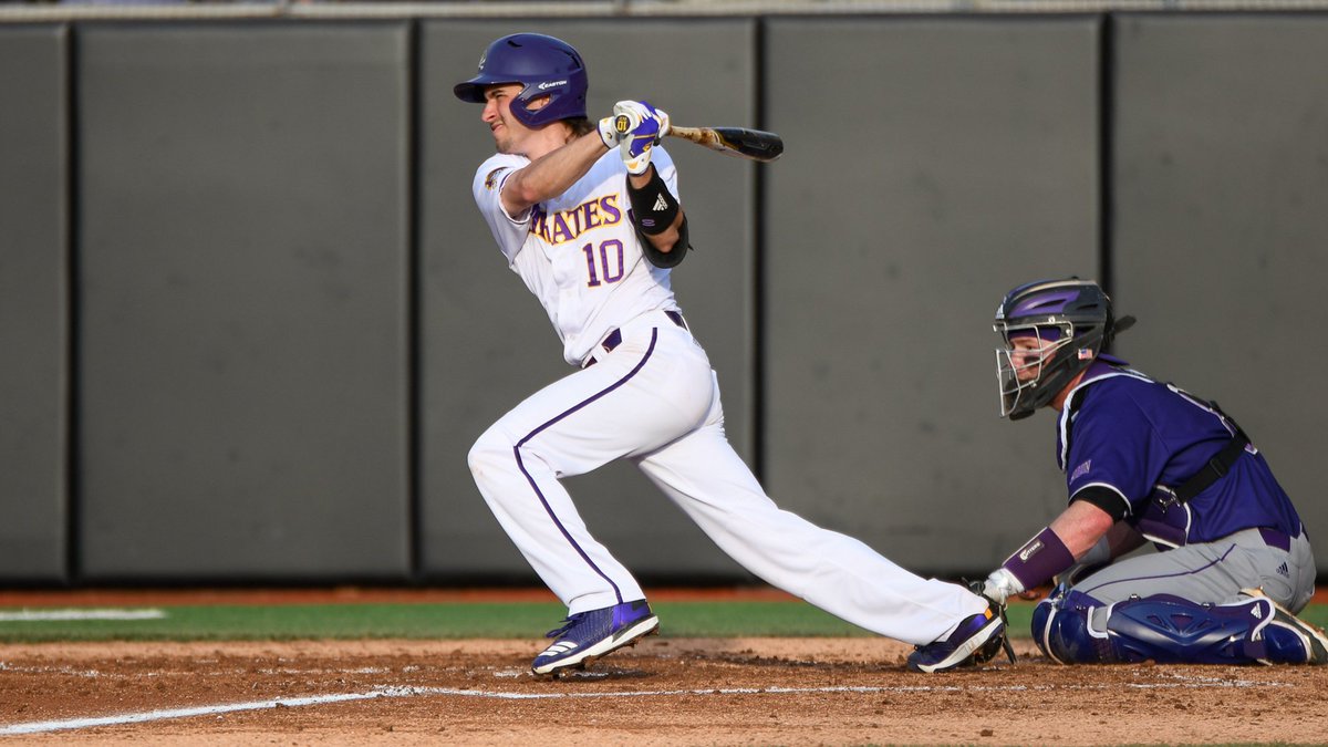 No. 10 <a href="/ECUBaseball/">ECU Baseball</a> Cruises Past Norfolk State, 9-1 (bit.ly/2KJmX74) #ECUBaseball
