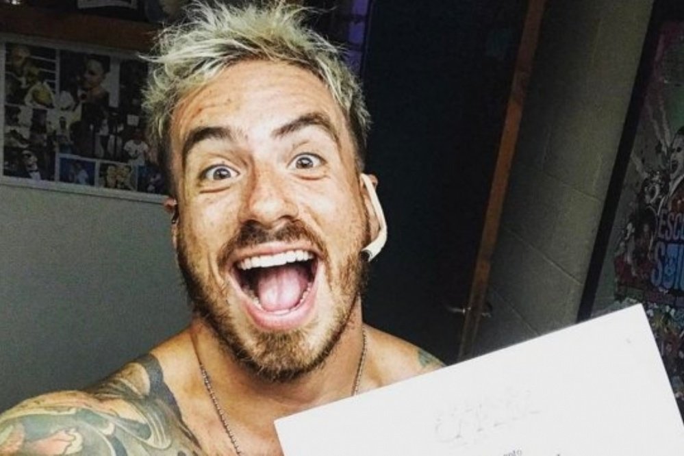 El Gobierno de Manzur financia la película de Federico Bal con 1.500.000 $ pero no ayuda con 36000 $ para comprar una silla a un menor discapacitado. Notón de @AnastasiaPanero. RT  

periodismoypunto.com.ar/index.php/inve…