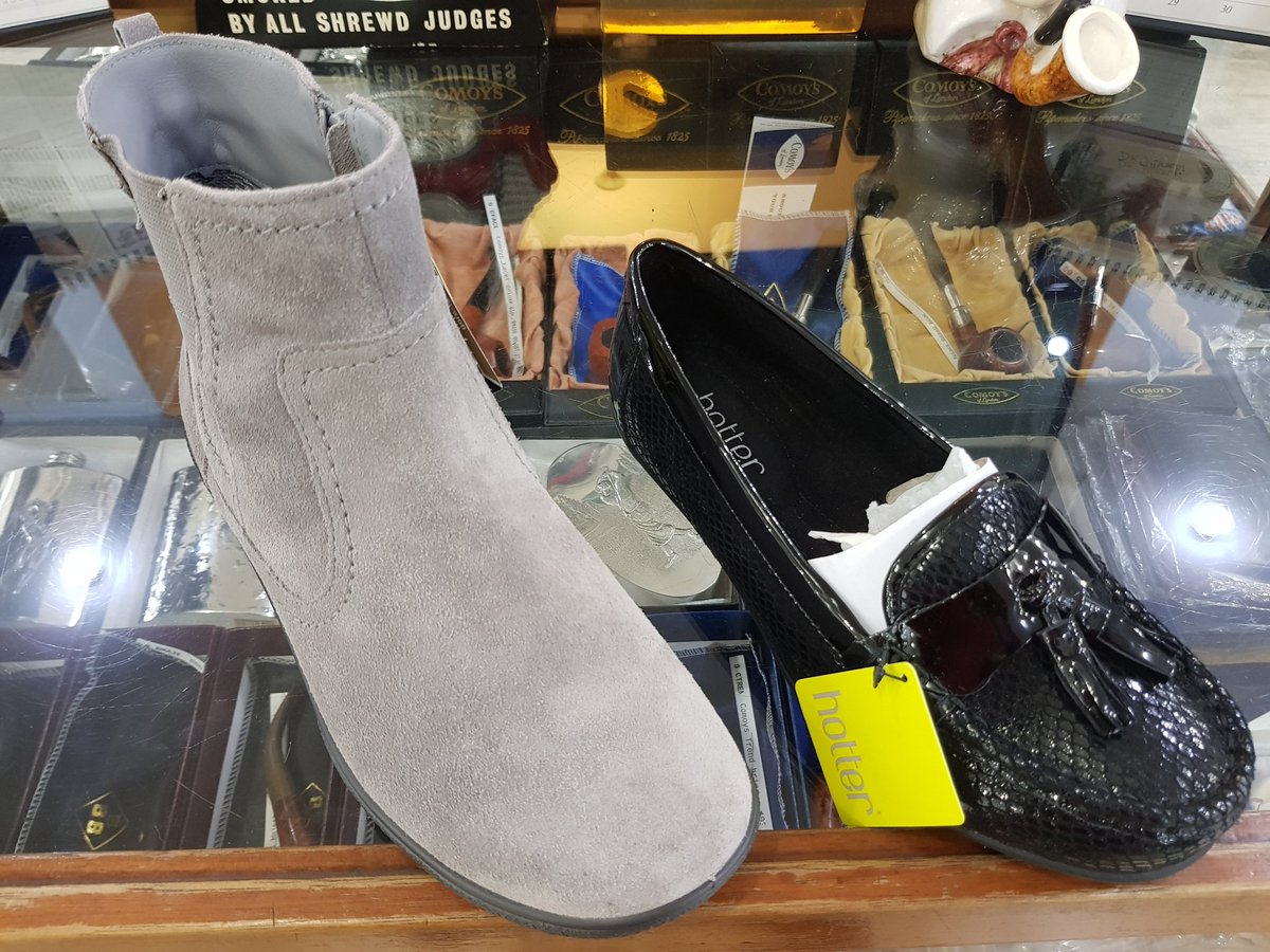 shoe store open early