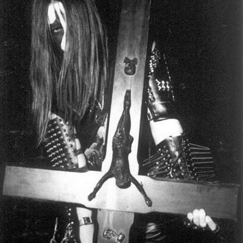 In #mwom: #blackmetal #satanicblackmetal #blackmetalmaxvolume lml