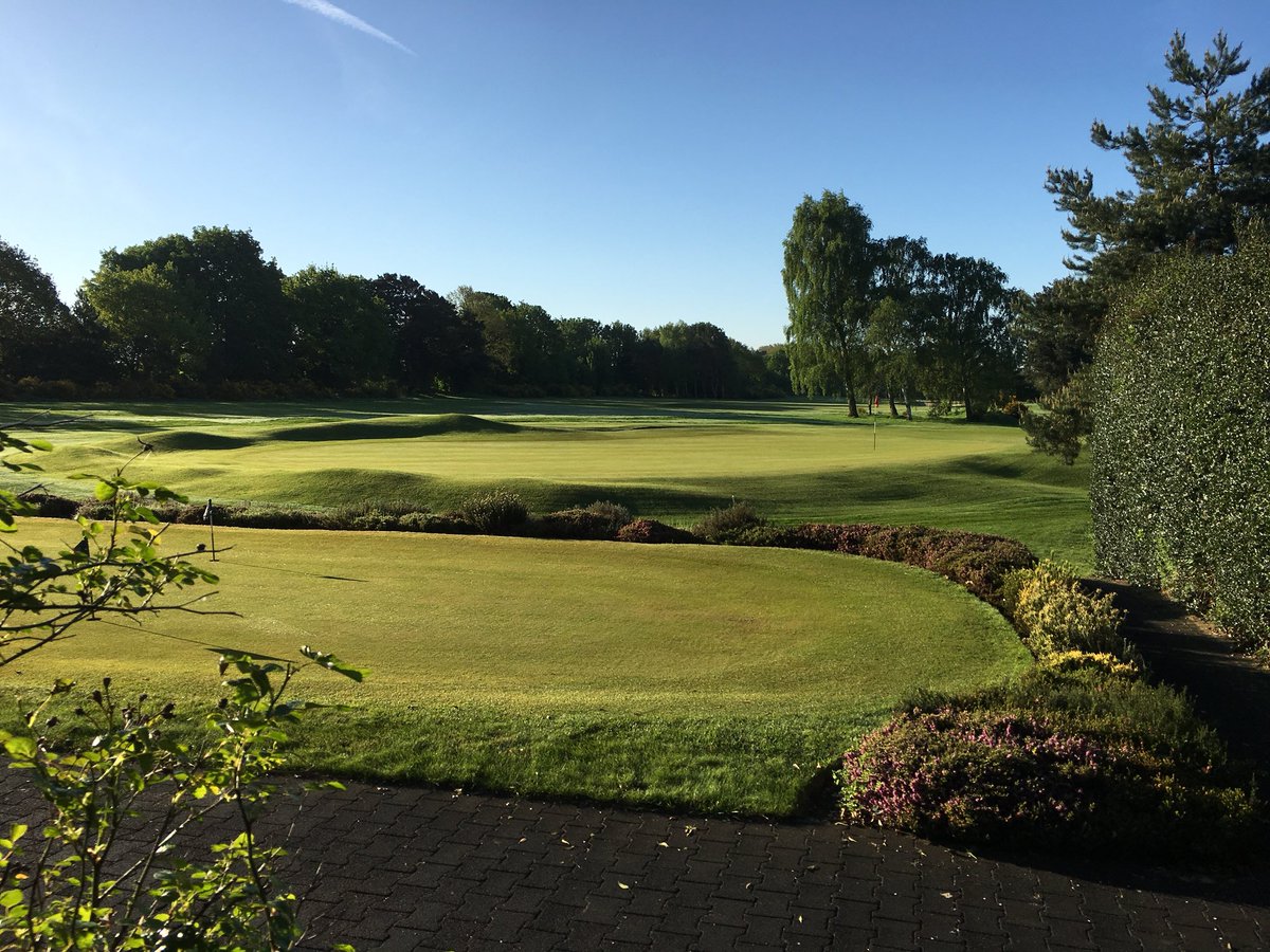 one_big_fella's tweet photo. It doesnβt get much better than this. @countygolfclub is paradise. Hopefully the golf does it justice today. #forebusiness #networking #golf https://t.co/TzXsxM73E9