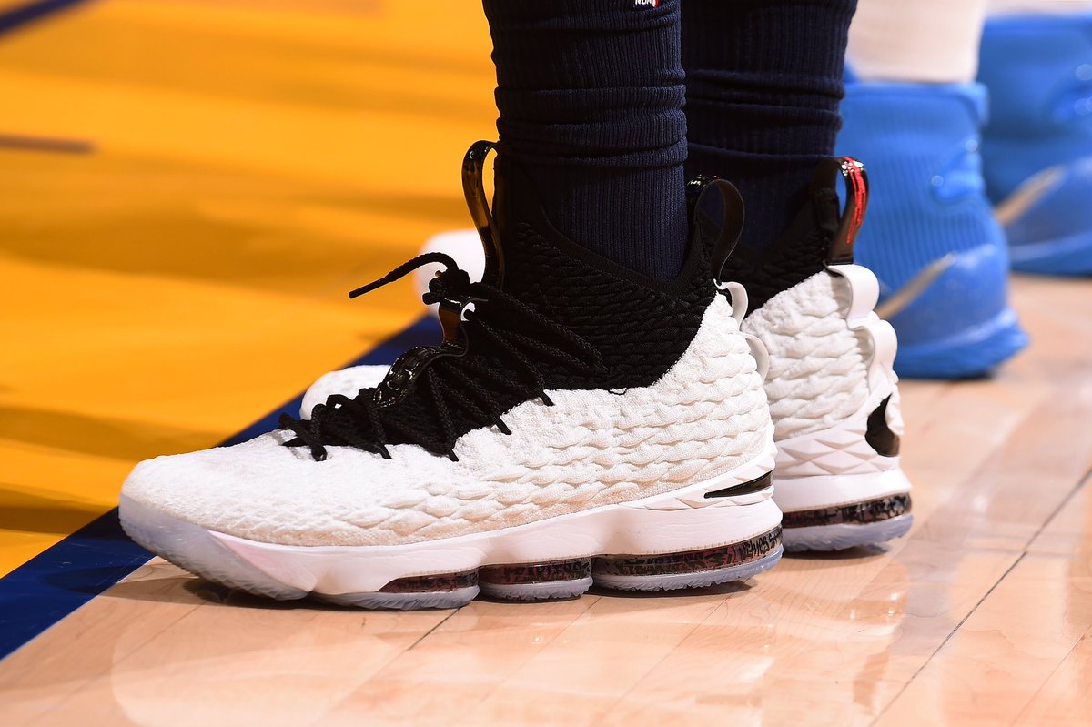 lebron 15 46
