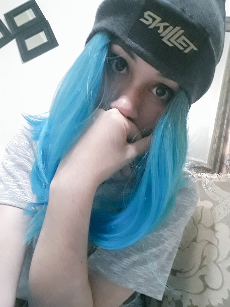 BexSam4's tweet photo. Jaja new hair!
#otakugirl #cute #otaku #niceemohair #beautiful  #rockgirl #scenegirl #scenelive #emoprincess  #scene  #emolife #scenestyle #tumbrl #tumbrlgirl #kawaii #kawaiigirl #pastelgoth #drumbgirl  #rock #rockgirl #metalgirl #anime #emo #emogirl https://t.co/UJvHNpaPGU