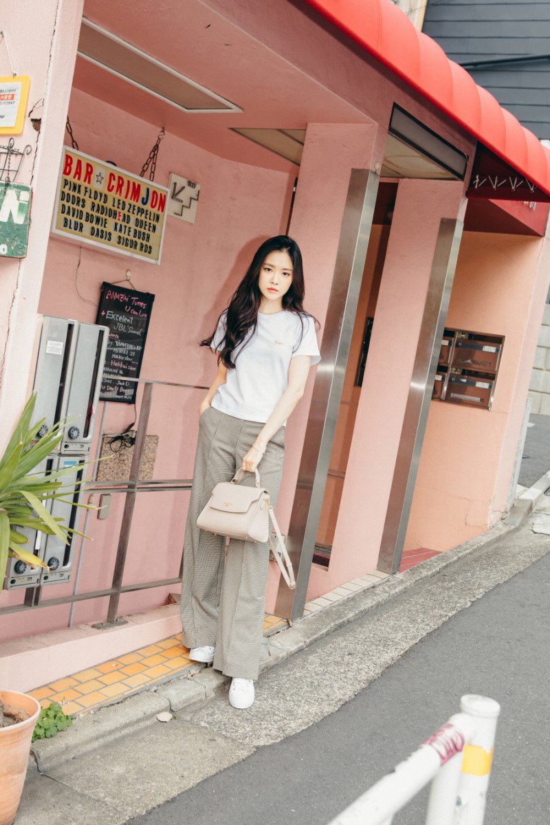 naeunpic's tweet photo. https://t.co/82cyAZWdbY