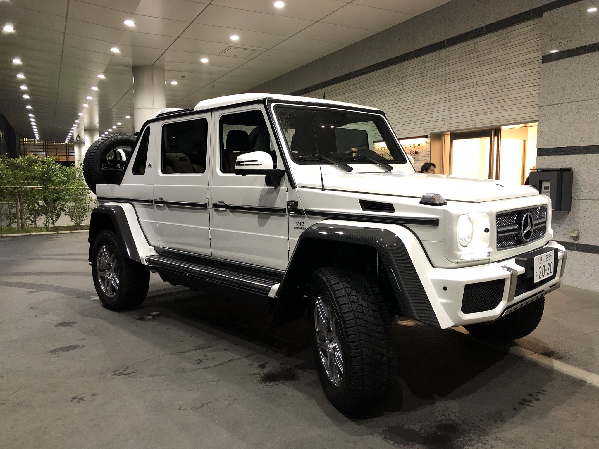 前澤友作 お金贈りおじさん در توییتر でっかい車買ったよ マイバッハg650ランドレー 15年くらい前にはじめて買ったゲレンデがg500で これでもう6台目 大好き 前澤友作 お金贈りおじさん در توییتر でっかい車買ったよ マイバッハg650ランドレー 15年くらい前にはじめて買ったゲレンデがg500で これでもう6台目 大好き