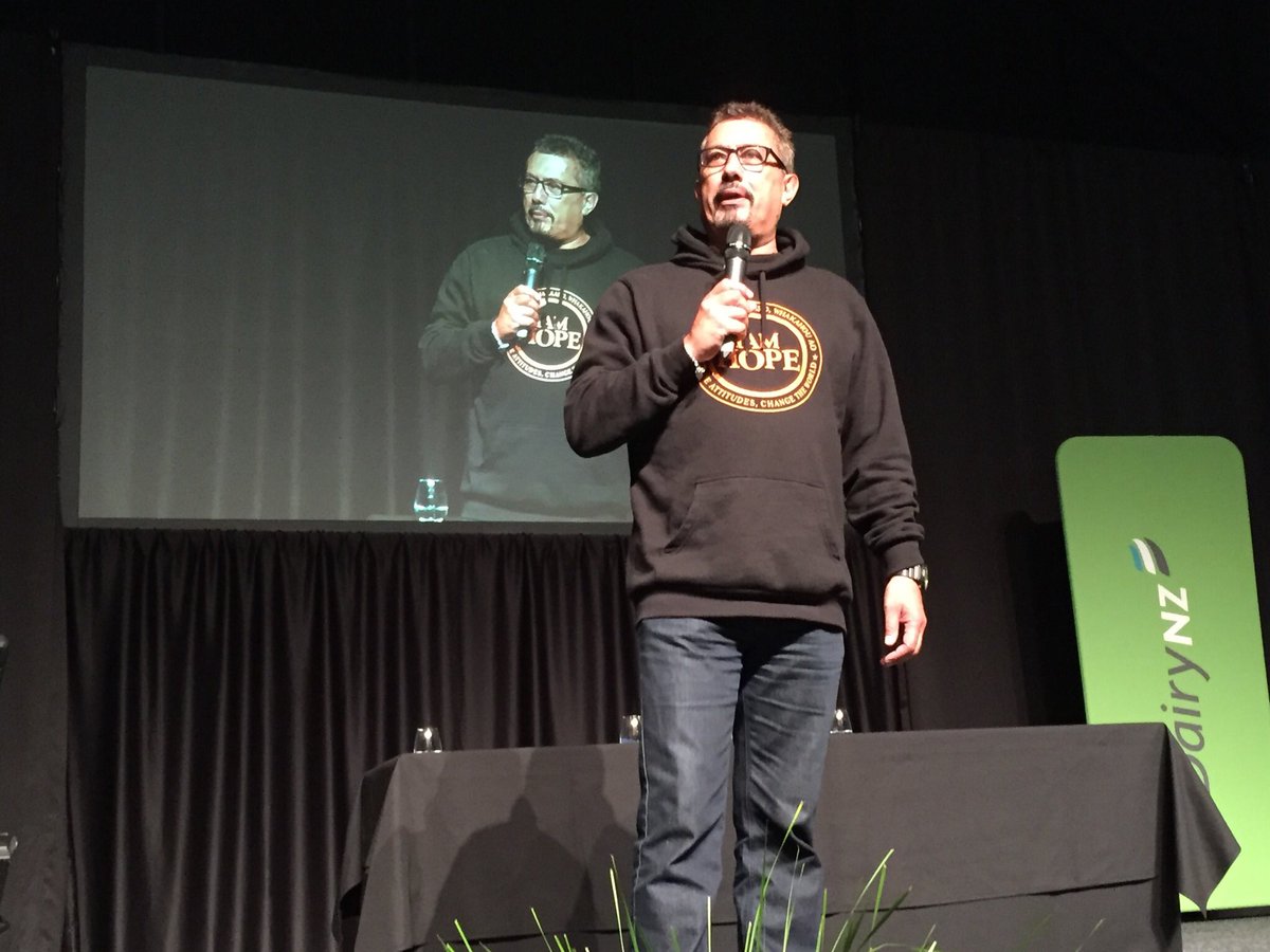 “The way we talk to our children becomes their inner voice” Final #FarmersForum18 speaker Mike King shared his story and advice for mental health. Inspiring words Mike.