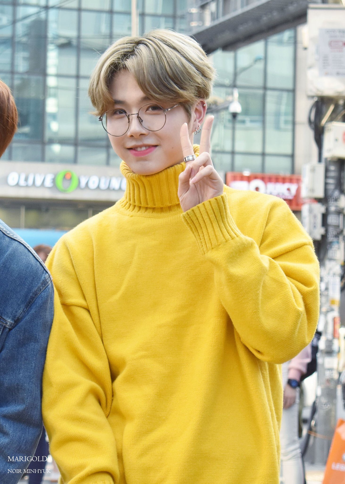 kim minhyuk archive on Twitter: "180314 cr. FOR_980318 [#느와르 #NOIR #김민혁