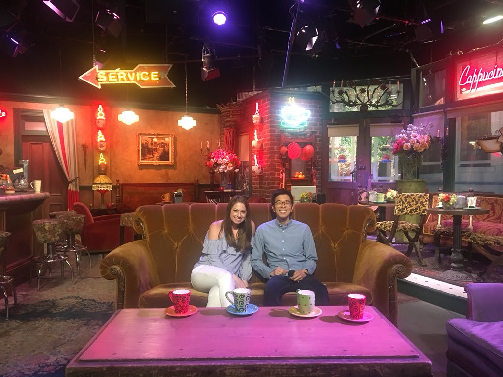 Rach_Eliz87's tweet photo. A lot has changed since the last time I walked through Lorelai Gilmore’s house in Stars Hallow.  Thank you for letting me play today @oh_lawrence @GilmoreGirls #StarsHallow #LaurenGraham #AlexisBledel https://t.co/WVN55TgZmW