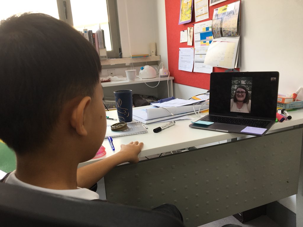 MissFMitchell's tweet photo. An aspiring young comic book author had a Skype chat with @littleread aka Dr. LJ Maher from the University or Melbourne. Such an exciting opportunity! Questions, tips, history and inspiration were shared. #ThisLearningLife #ististhebest #ell #IBPYP https://t.co/7jT8QyGaHl