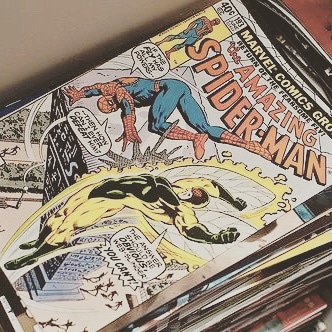 JuvenileSpider's tweet photo. ❝Ahem. You know, in the future, if you're going to steal cars, don't dress like a car thief, man.❞

❝Who are you? Are you a cop?❞ 

❝Really? You seriously think I'm a cop? Cop in a skin-tight red and blue suit? Nah dude, I'm Spider-Man!❞ https://t.co/BVXSu91wSQ