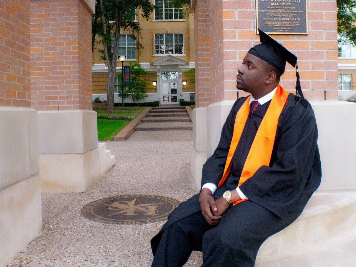 JayPattYB's tweet photo. โSince itโs GradSZN, lemme turn up if you donโt mindโ ๐๐๐ฅ๐โผ๏ธ
๐ธ X @NilliBravo
#SHSU #GradSZN #WorkoutBull https://t.co/lWOsXpKkkv