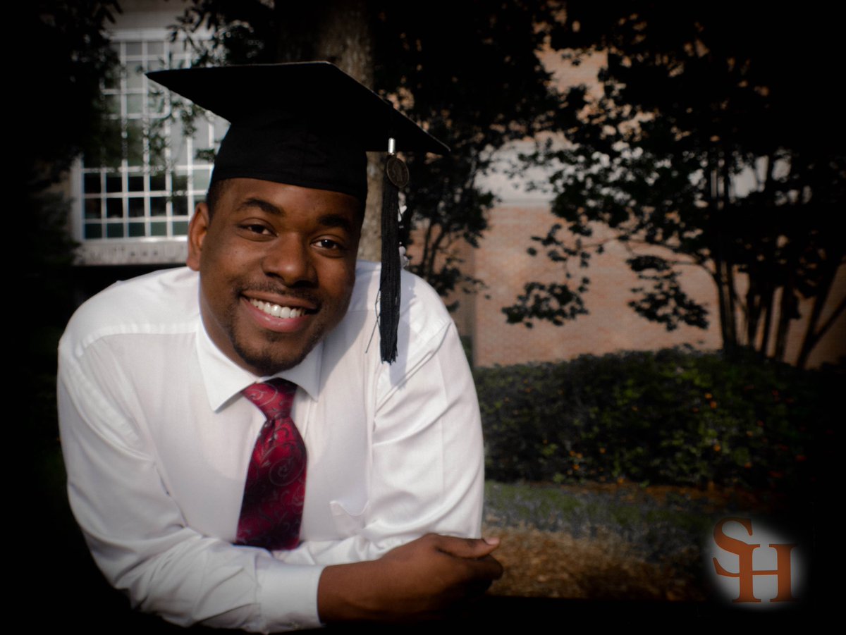 JayPattYB's tweet photo. โSince itโs GradSZN, lemme turn up if you donโt mindโ ๐๐๐ฅ๐โผ๏ธ
๐ธ X @NilliBravo
#SHSU #GradSZN #WorkoutBull https://t.co/lWOsXpKkkv