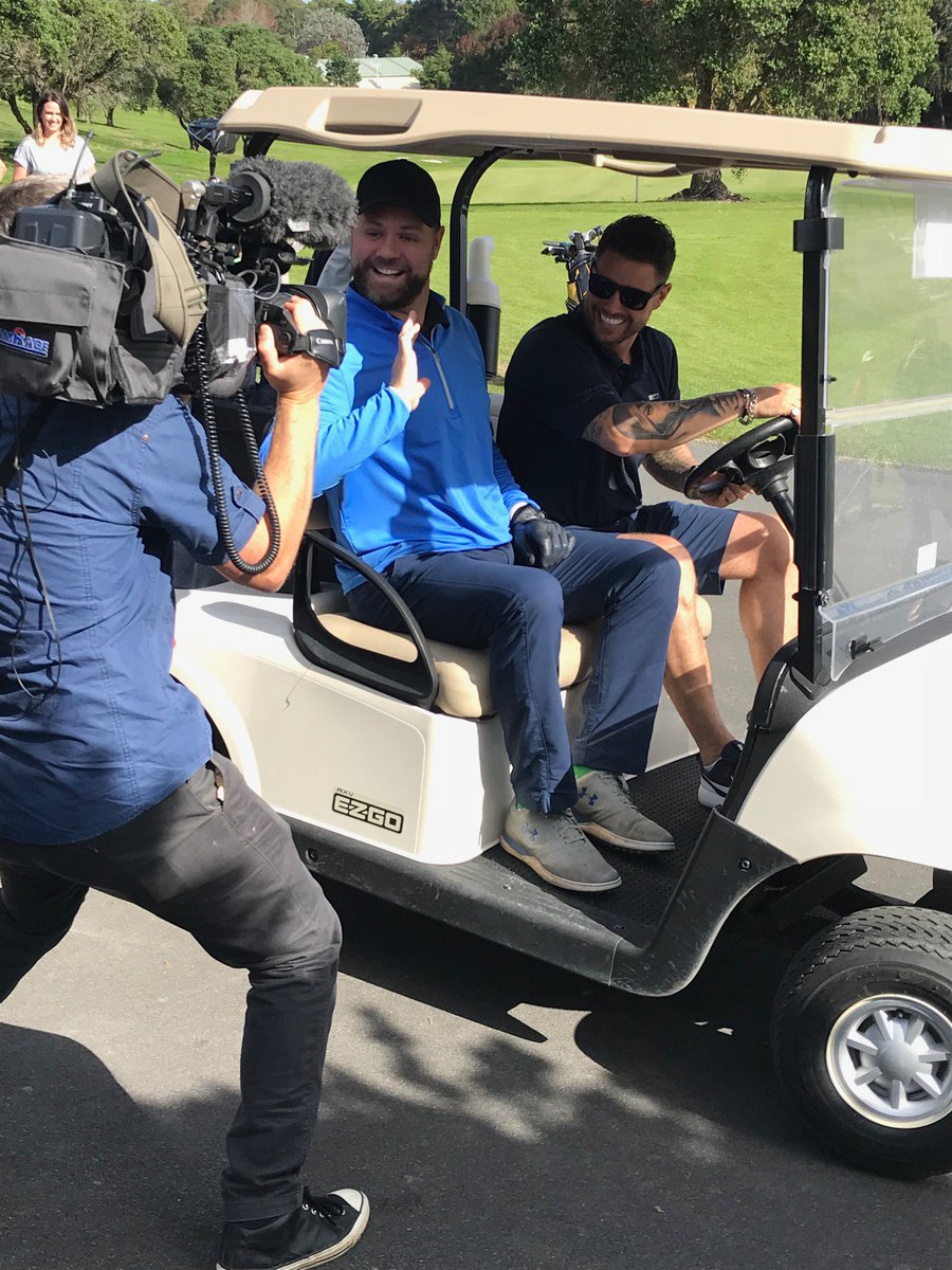 StetsonGroup's tweet photo. BOYZLIFE Tour:  What fun to meet a flight from UK with 2 guys and find them such a delight! Keith Duffy and Brian McFadden. They had a quick hotel stop and then out to @Remueragc for a round of golf - and time with @SevenSharp.  Tonight @tvnz1 . 4 Performances @StetsonGroup https://t.co/PU2PJcqT9X