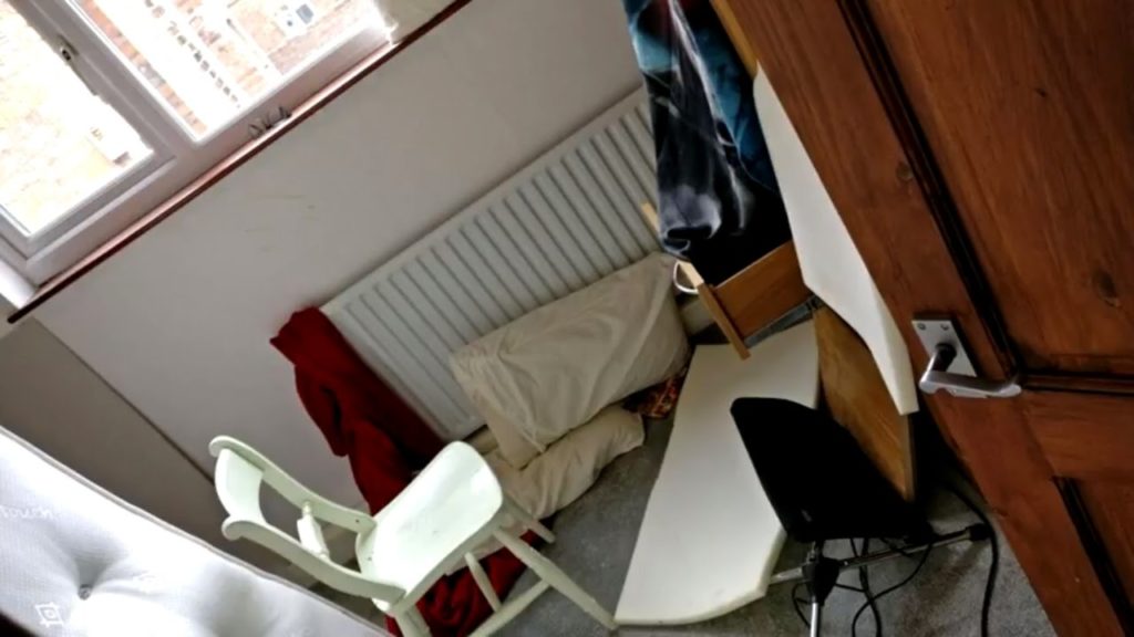 deepwebtv's tweet photo. may need a break. I was robbed... - #Creepsmcpasta - https://t.co/HYvU1M5K8S https://t.co/1sUcm3PH24