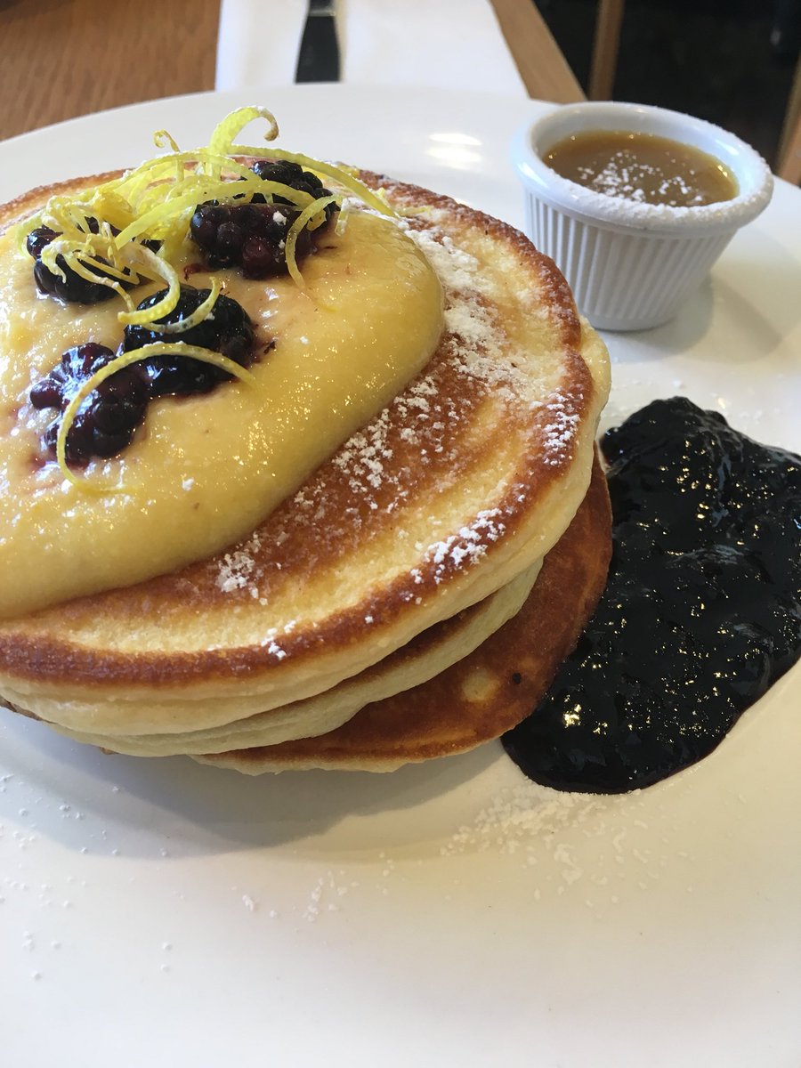 弘前大学生協sharea たびshop たびshop メシテロなるものをたびshopもしてみたい てな訳で してみよう パンケーキ 季節限定レモンカード 表参道 根津美術館 尾形光琳 を見に行く前に寄ってみた 東京都美術館 ミュージアムカフェ 老舗甘味処