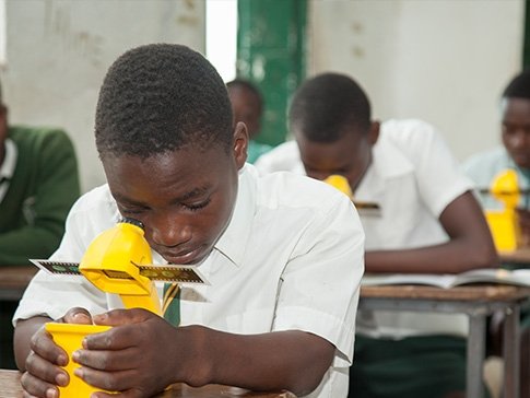 “Education is important because it prevents one from …doing nothing in life. It gives one direction in life" 

With support from @CAMFED &amp; #UKaid and a new 🚲, Lameck from 🇿🇼 is now able to focus on his education &amp; pursue his dream to become a lawyer bit.ly/2rrGIrS