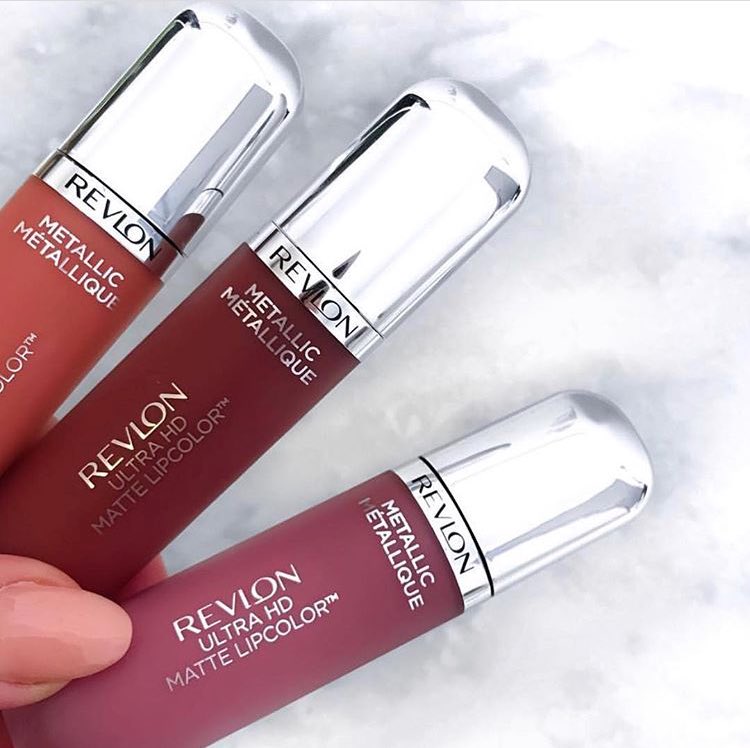 revlon's tweet photo. Get your 👐🏼 on #UltraHD Matte Metallic Lipcolor in three velvety, irresistible shades: HD Flare, HD Shine, and HD Glam 📸: @beautifice #BoldProducts https://t.co/3FjzcKgWOz