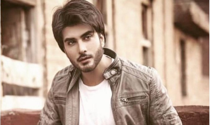 hipinpakistan's tweet photo. #ImranAbbas Signs Onto His First #BritishFeatureFilm

https://t.co/HkVRl7R5rh https://t.co/pkwVuk7LDe