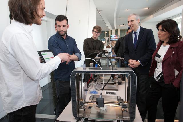 "El programa ‘Connecting for Good Galicia’ otorga 35.000€ a los mejores proyectos innovadores de su segunda edición" Y tú, ¿tienes un proyecto innovador? ¡Presenta tu candidatura! Plazo abierto hasta el 31 de julio. Más info en <a href="/FaiteDixital/">Faite Dixit@l!</a> <a href="/amtega/">Axencia para Modernización Tecnolóxica de Galicia</a> 👉👉bit.ly/2I804su