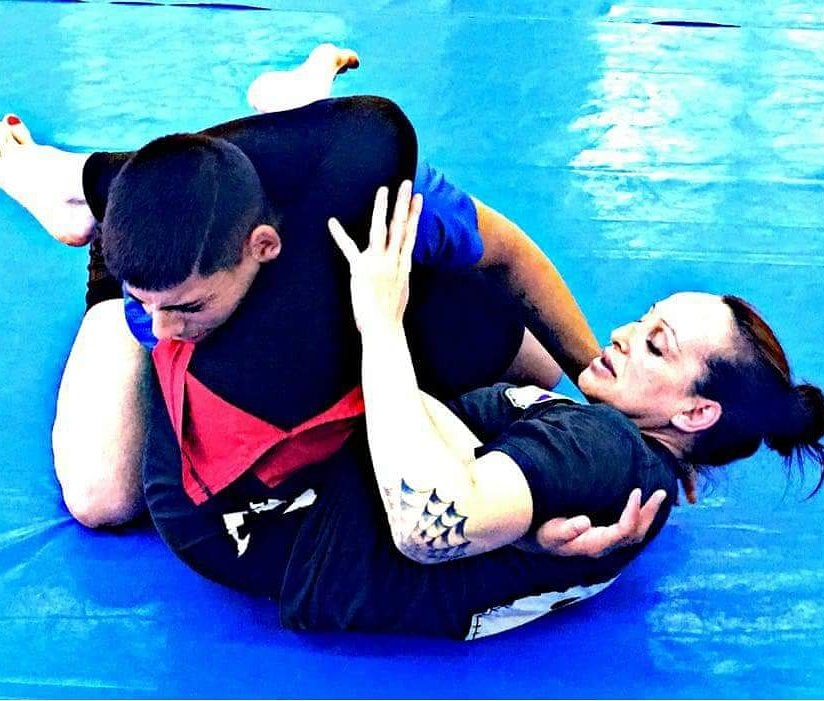 Esther_Oficial_'s tweet photo. Armbar!
#XtremeFighters #MMA #WMMA #Grappling #Sambo #самбо #NoGi #MMAeduca #CombatSambo #БоевоеСамбо #EstherCardenas #RudeBoys #4oz #BJJ https://t.co/JPr8nKSOoo