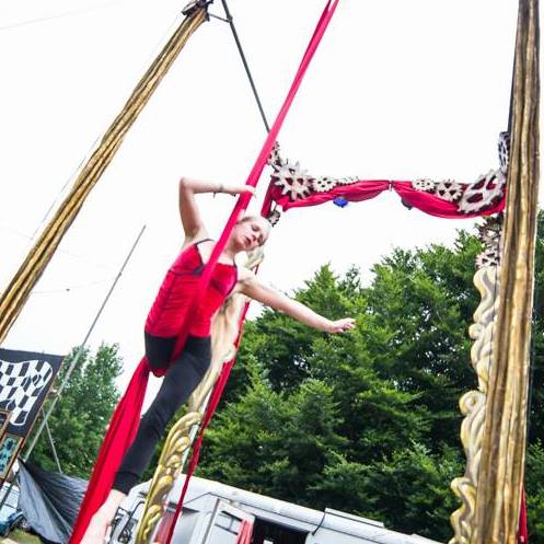 Once again at HedgeUcation we are thrilled to have an array of circus skills for budding acrobats, performers, and show offs to try!
Our adult week tickets are just £90 with Children 5-17 just £45. 
All workshops are free! 
Tickets available at brownpapertickets.com/event/3091749