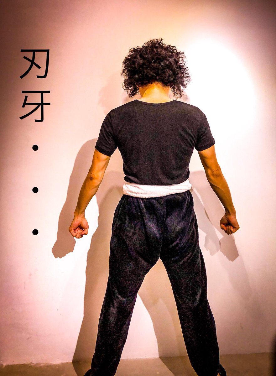 色を知る年齢か Hashtag On Twitter
