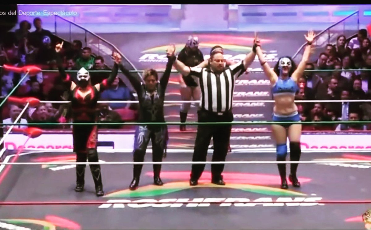 MystiqueLucha's tweet photo. Dreams Come True... One most Best Day Ever.. <3 CMLL <3
Los sueños se vuelven realidad.. Uno de los días más importantes de Mi vida... <3 CMLL <3  GRACIAS A TODOS POR SU APOYO https://t.co/fZrBivJmQ0