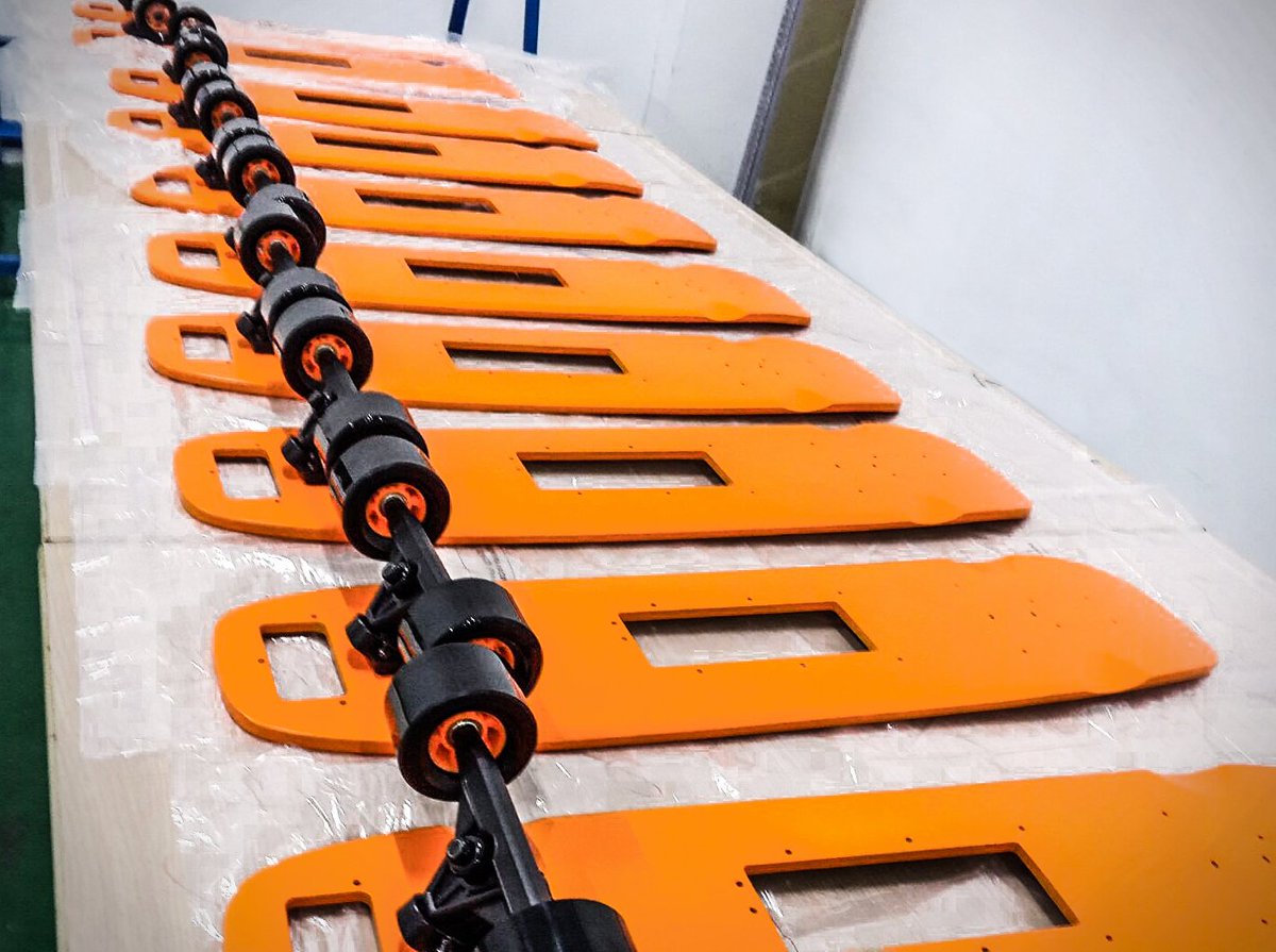 enskateofficial's tweet photo. Check out the production progress of Woboard!
#Woboard #enSkate #SkateElectric
#enSkateBoards #RideFree #EnjoyTheRide
#skaters #eBoard #electronicskateboard #skating https://t.co/cSNgyeGiuT