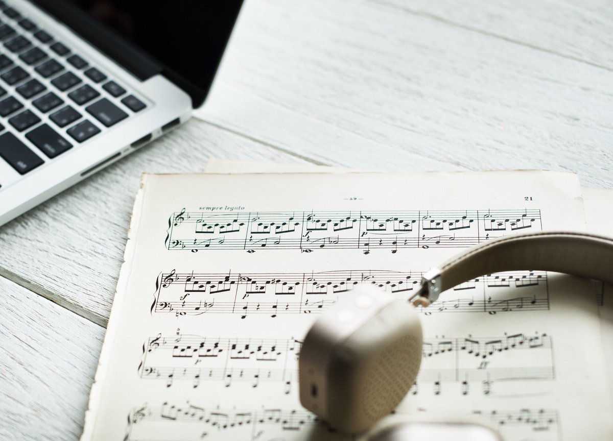 UppendiCorp's tweet photo. If you can dream it, you can do it. #entrepreneur #entrepreneurlife #lifestyle #dream #dreams #youcandoit #progress #imagine #business #music #composer #details #creative #create https://t.co/5R1rcahuC2