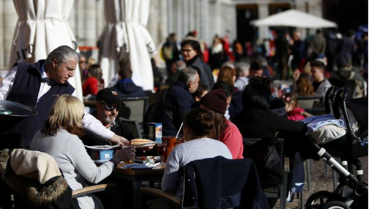 Expatica's tweet photo. πͺπΈ As an #expat you may be entitled to claim certain social security benefits in Spain. Learn who has to pay, how much, what benefits you can claim and how to apply. #expatica #Spain #socialsecurity https://t.co/B6I3ZrDPok https://t.co/6Ft7yiJJC3