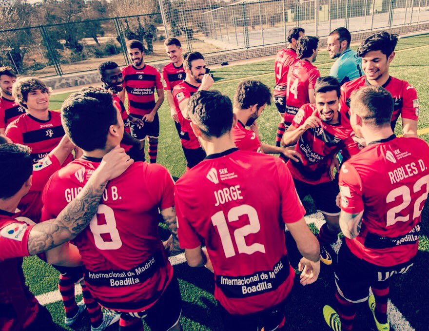 InterdeMadrid's tweet photo. Semana decisiva. Tenemos 90 minutos por delante para defender lo que nos ha costado un año conseguir. No somos perfectos pero juntos somos un gran equipo.
~
~
~
#interdemadrid #vamosinter #futbol #terceradivision #lideres #jornada38 #lafinal #3puntos #90minutos #equipo #juntos https://t.co/bwjTWgKszt