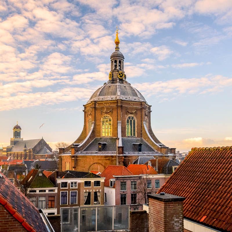 The amazing dome of the Marekerk #church in #Leiden in the early morning light.

(c)2018-today martijnvandernat.nl all rights reserved