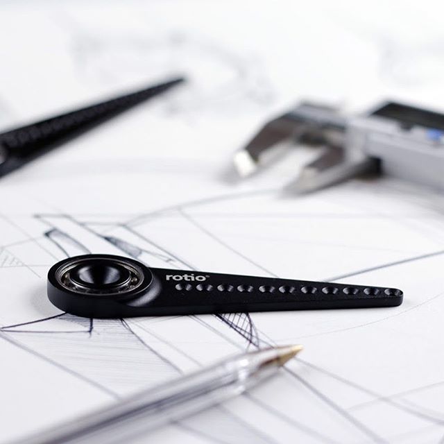 RotioOfficial's tweet photo. Be free with your sketching.
Link in bio .
.
.
.
#rotio #sketch #idsketch #industrialdesign #dailysketch #productdesign #diseño #designsketch #sketchaday #デザイン #sketchdaily  #idsketching #doodle #illustration #designer #instadesign #instagood #drawin… https://t.co/Di57SU7lm3 https://t.co/Jp1xJVr6cc