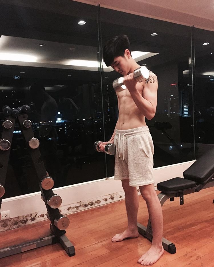 dearboythailand's tweet photo. ร้อนเกินนนนน 

ig : slotmachine https://t.co/qH1s4KpmqV