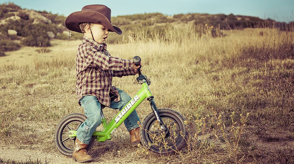 CosmobikeVR's tweet image. Ecco il panel degli #influencers di #cosmobikeshow: @paperprojectit @MammeAcrobate @bambiniCLV @MammeAcrobate @BlondeSuite @Sistiana @federchicca @FringeInTravel @piuturismo @DanielaSchicchi @oraziospoto tutti con la testa nella #bici
cosmobikeshow.com/influencer/