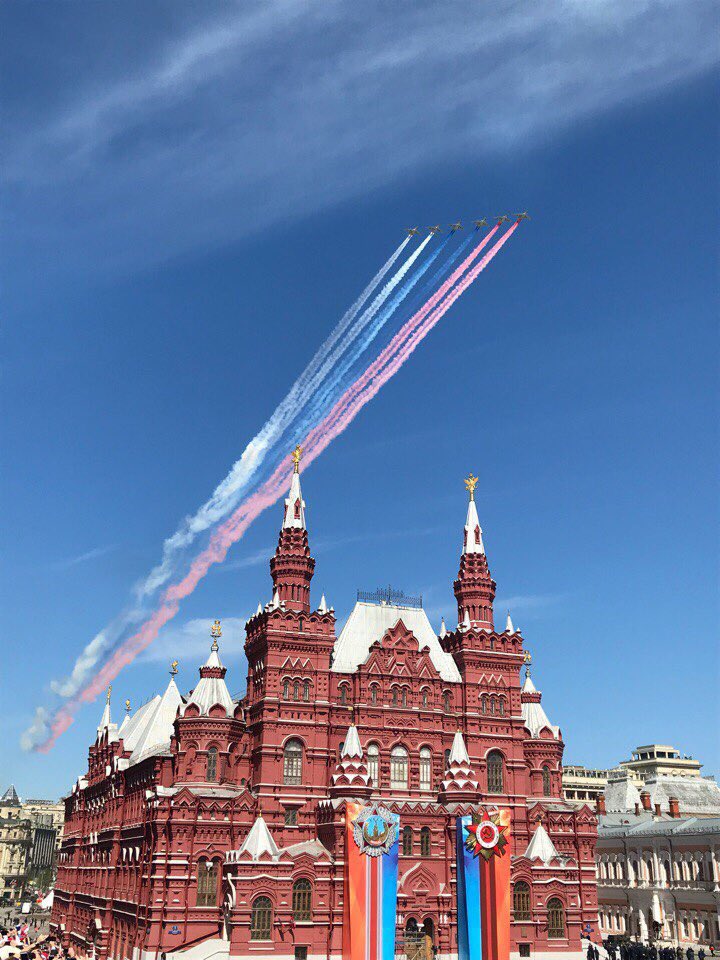https://pbs.twimg.com/media/DcvYnv2W0AAZdZr.jpg