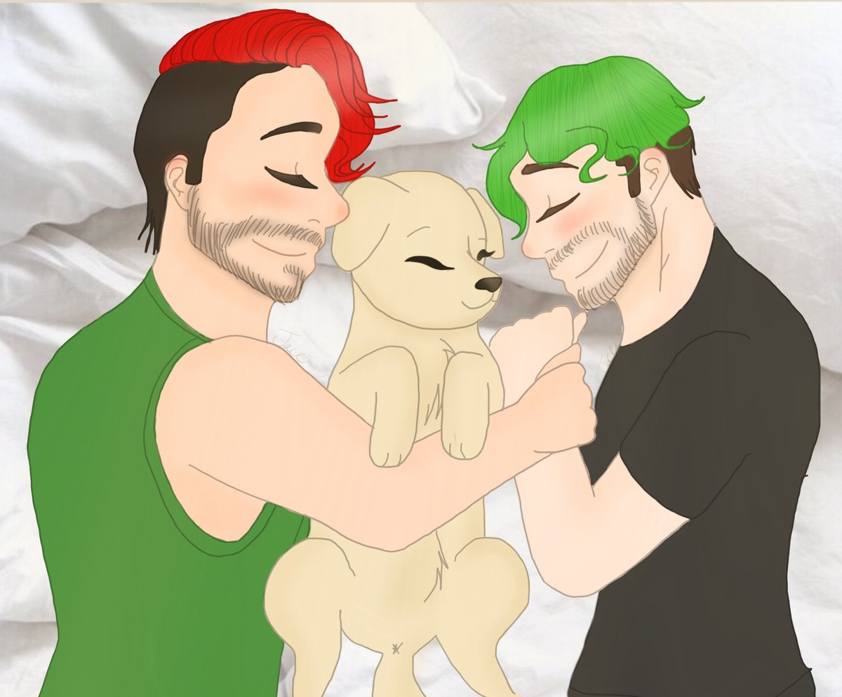 Lays on the bed with <a href="/RcdGamers/">Mark</a> and Chica cuddleing and having a relax day.